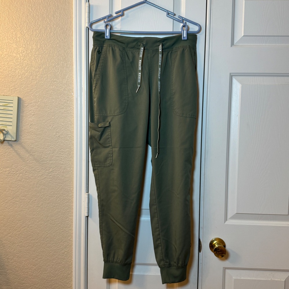 Med Couture Touch Olive Green Jogger Scrub Pants Women's Size Medium Cargo
